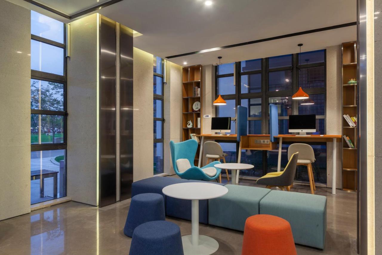 Holiday Inn Express Pinghu By Ihg Kültér fotó